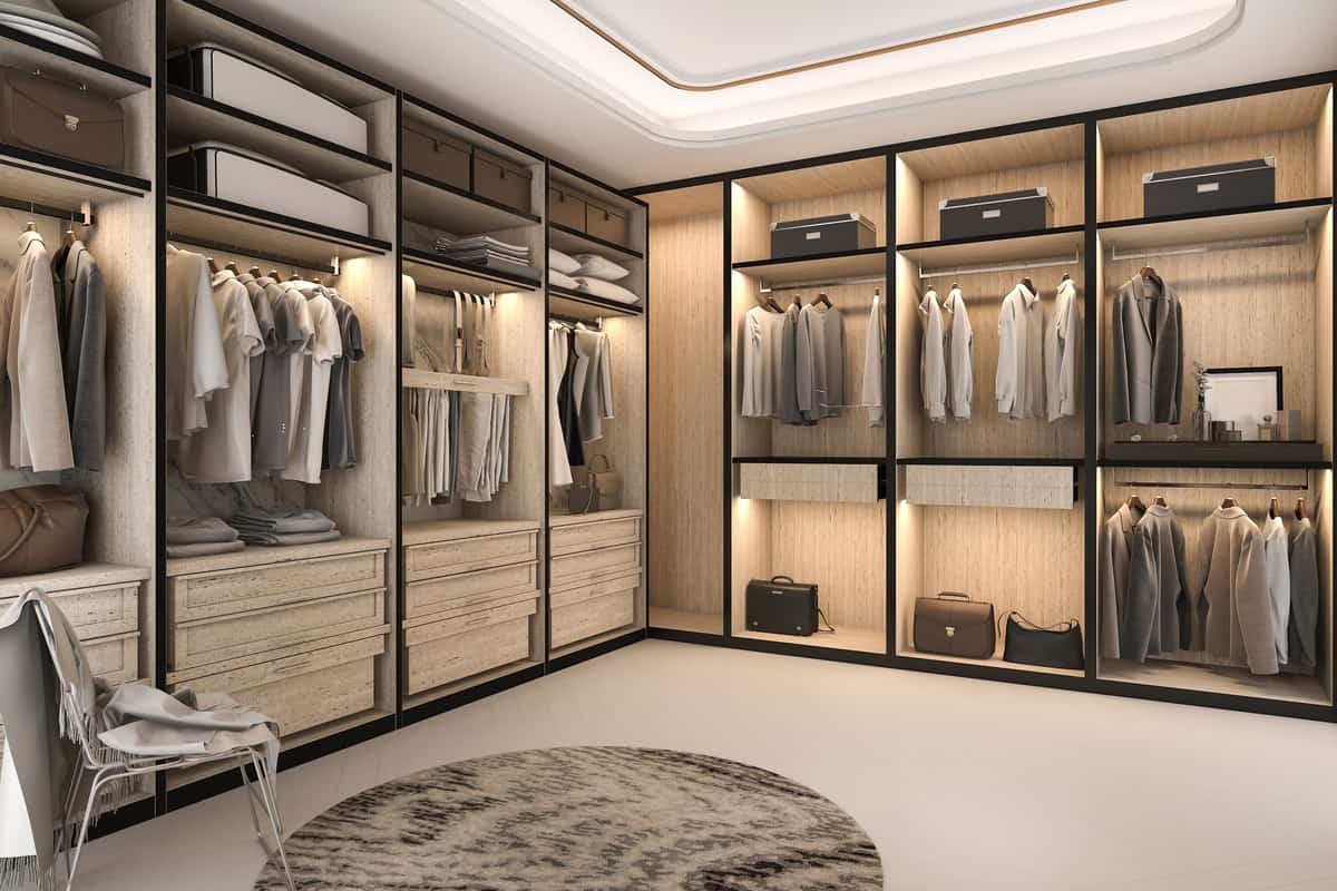 Glamorous Luxury Walk-in Closets With Open Shelves