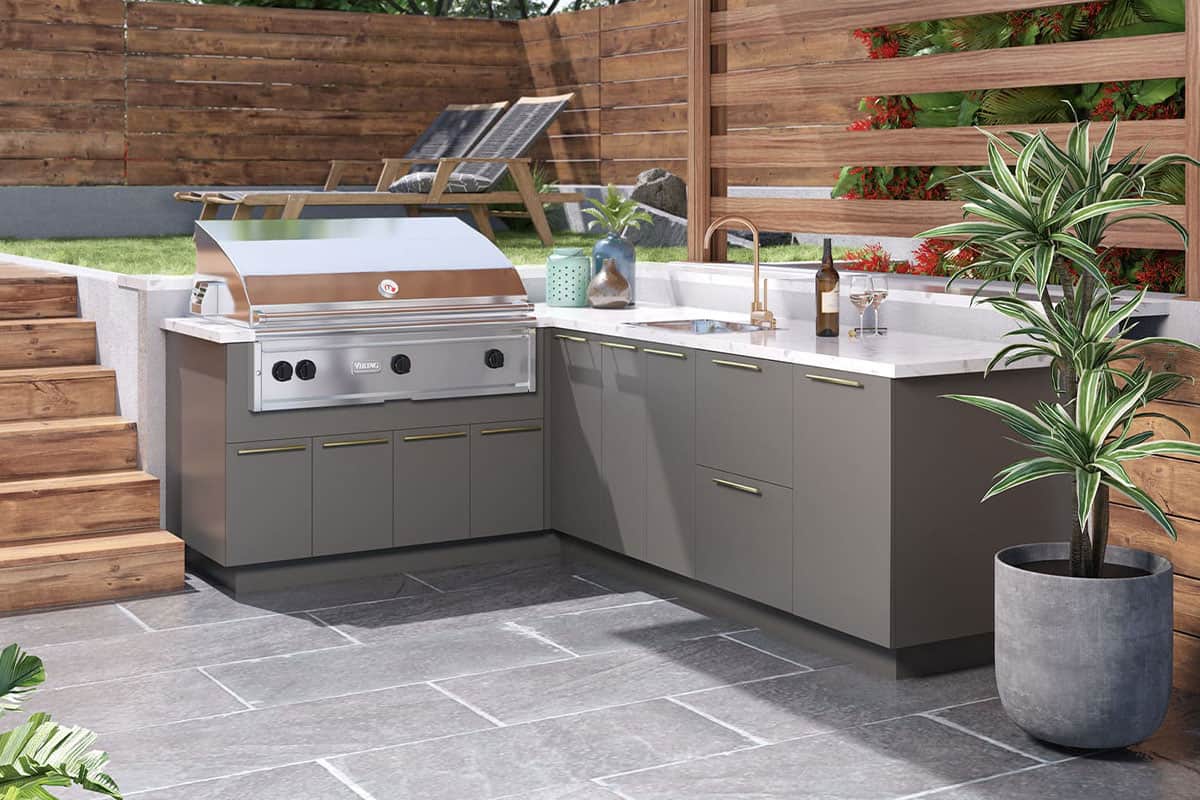 5 Must-Have Features for Outdoor Kitchens in 2025