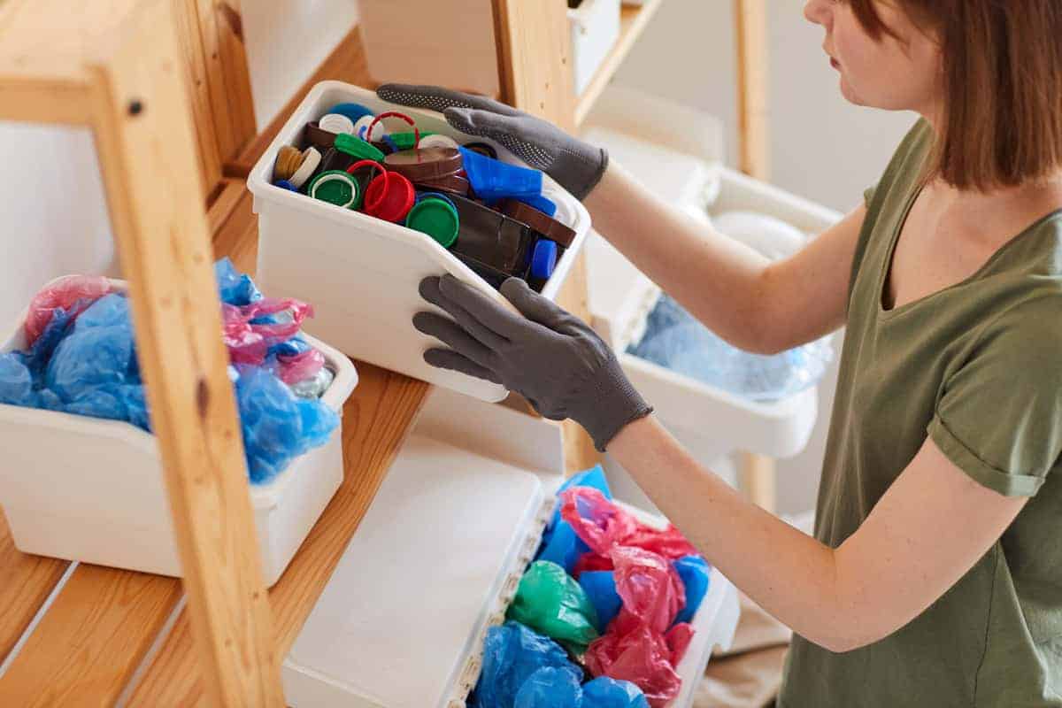 Decluttering Before the New Year: Garage Storage Solutions That Work in Belleair Bluffs, FL 01