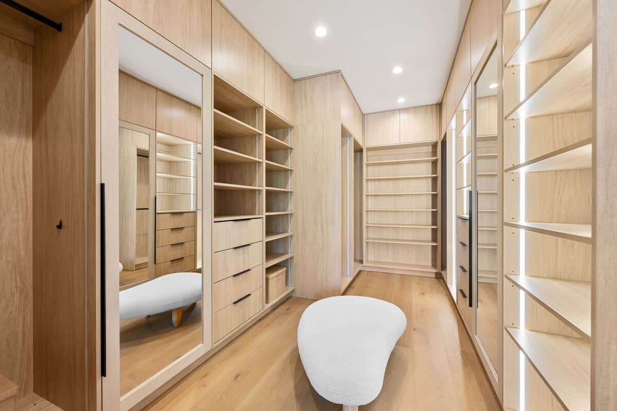 How to install under-shelf lighting in a Sarasota, FL walk-in closet How to install under-shelf lighting in a Sarasota, FL walk-in closet