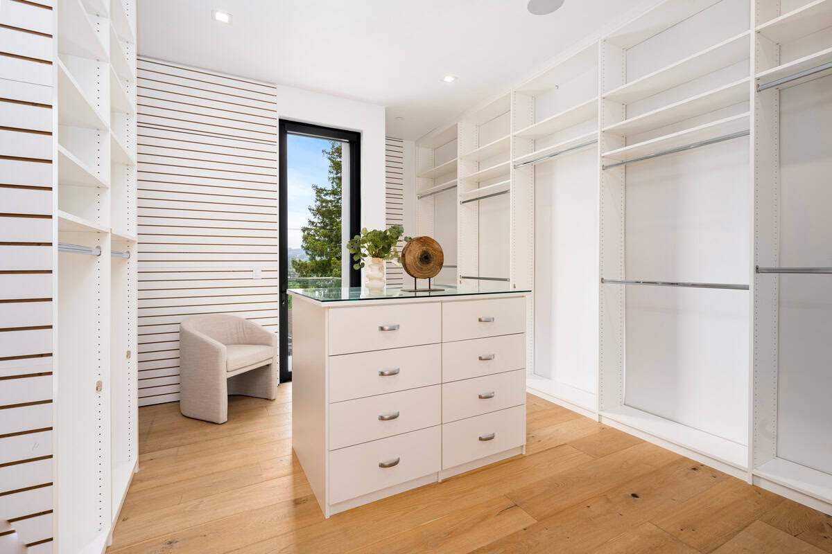 Best closet security solutions for Sarasota, FL homeowners Best closet security solutions for Sarasota, FL homeowners